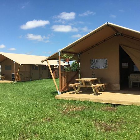 Glamping Aan De Vleterbeke Hotel Vleteren Exterior photo